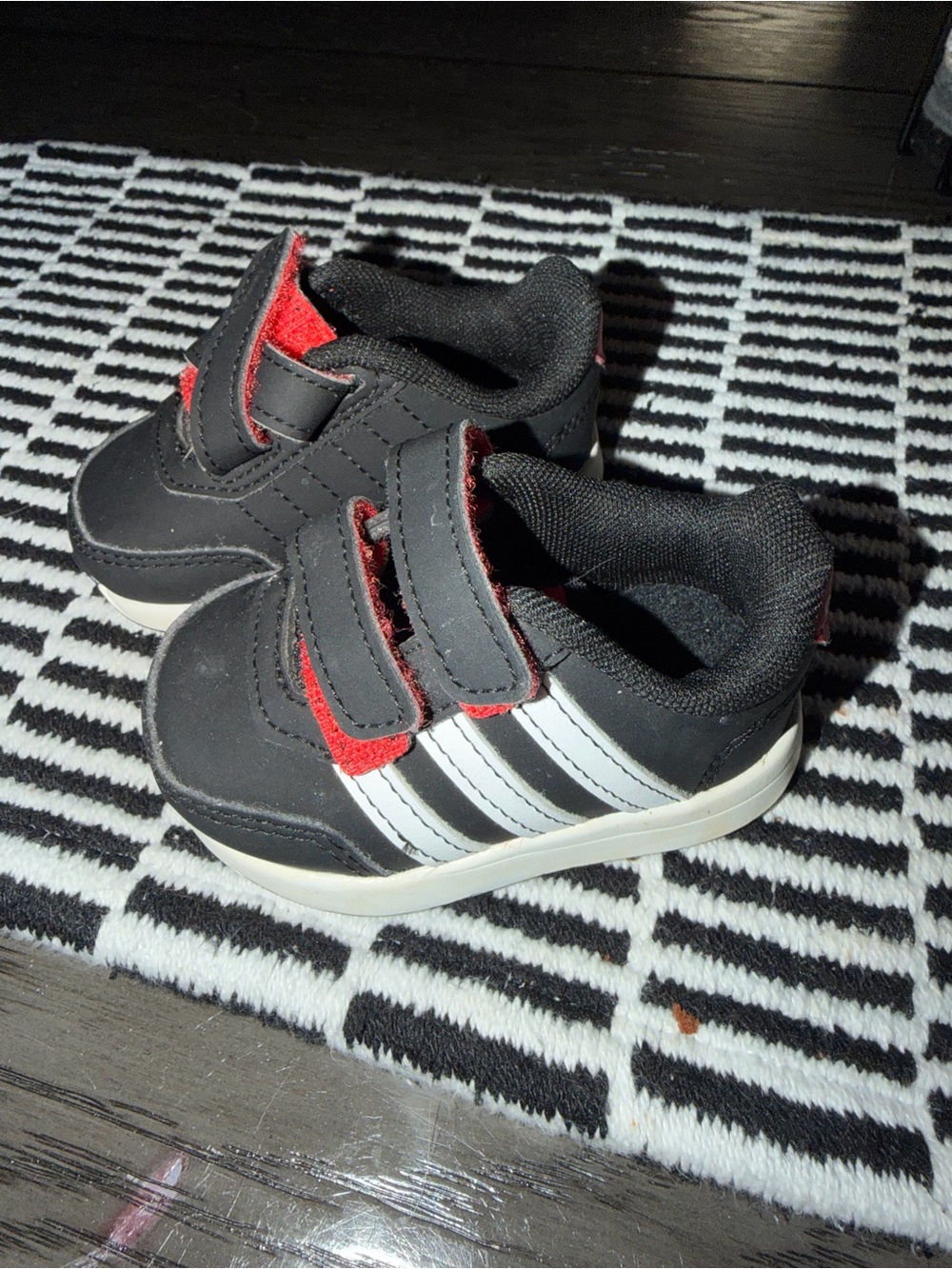 Adidas VS Switch 3 toddler sneakers size 3.  Like new.